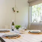 펜션 Ocarujuci Houseboat Na Dunaji