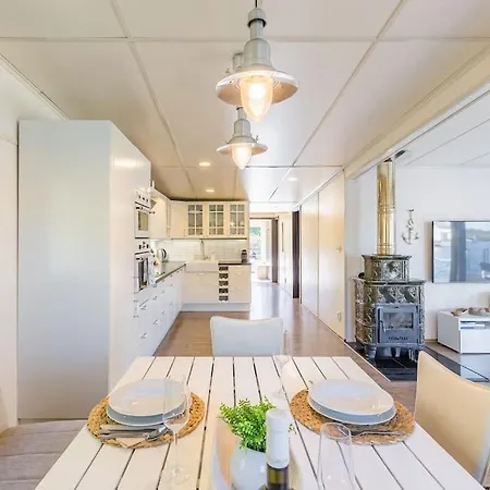 Ocarujuci Houseboat Na Dunaji Ferienhaus