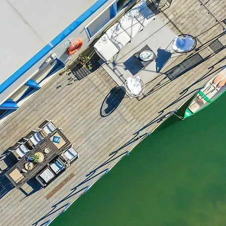 Сasa de vacaciones Očarujúci Houseboat Na Dunaji Bratislava