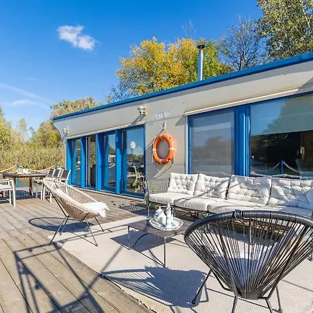 Ocarujuci Houseboat Na Dunaji Будинок відпочинку Братислава