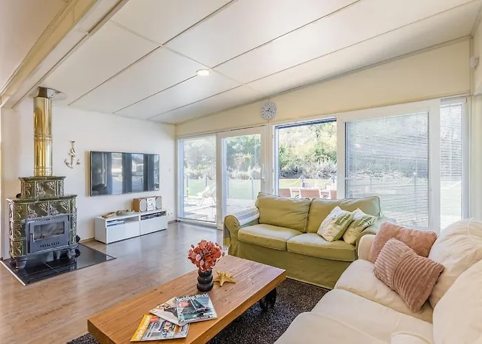 Сasa de vacaciones Očarujúci Houseboat Na Dunaji