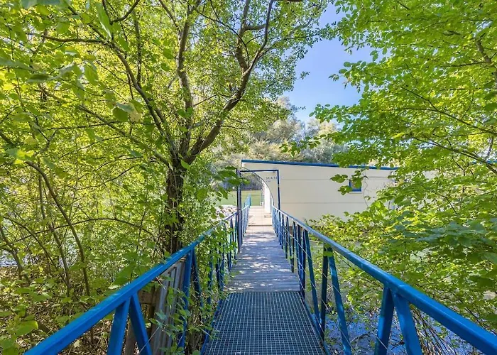 Očarujúci Houseboat Na Dunaji Сasa de vacaciones *