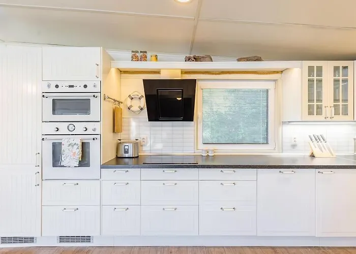 Сasa de vacaciones Očarujúci Houseboat Na Dunaji *