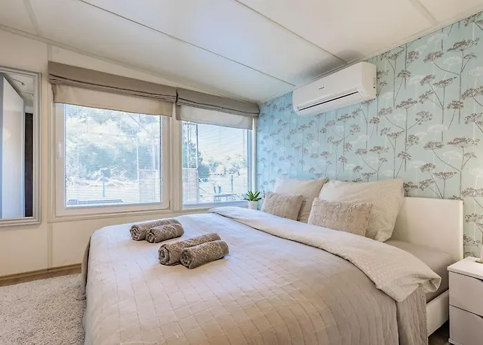 Dovolenkový dom Ocarujuci Houseboat Na Dunaji