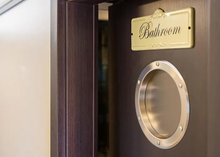 Hébergement de vacances Ocarujuci Houseboat Na Dunaji *